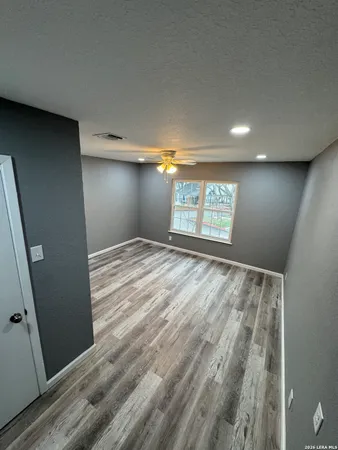 $1,425 | 1833 Garys, San Antonio, TX 78247