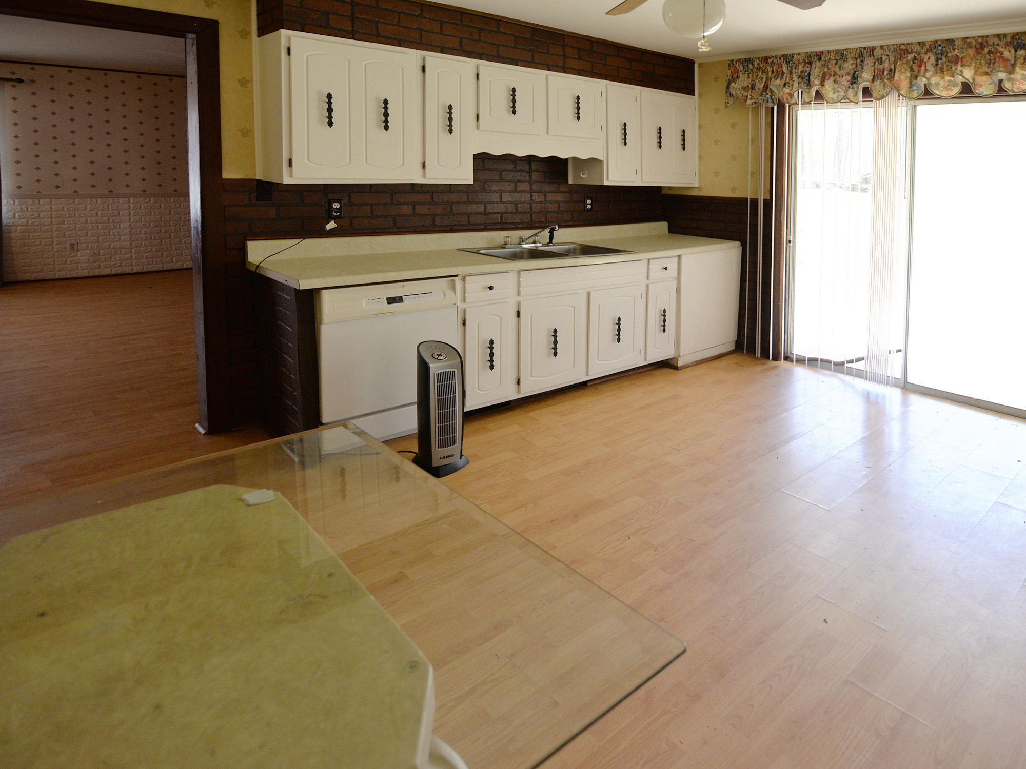 157 Davis Road Sunbright, TN 37872 - Photo 15 of 26 157 Davis Road