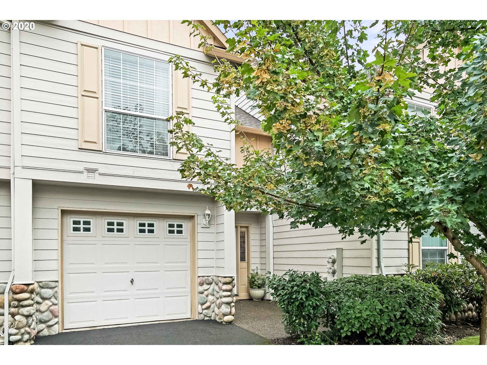 22036 Southwest Grahams Ferry Road Tualatin, OR 97062 - Photo 1 of 31 Gallery Image 1