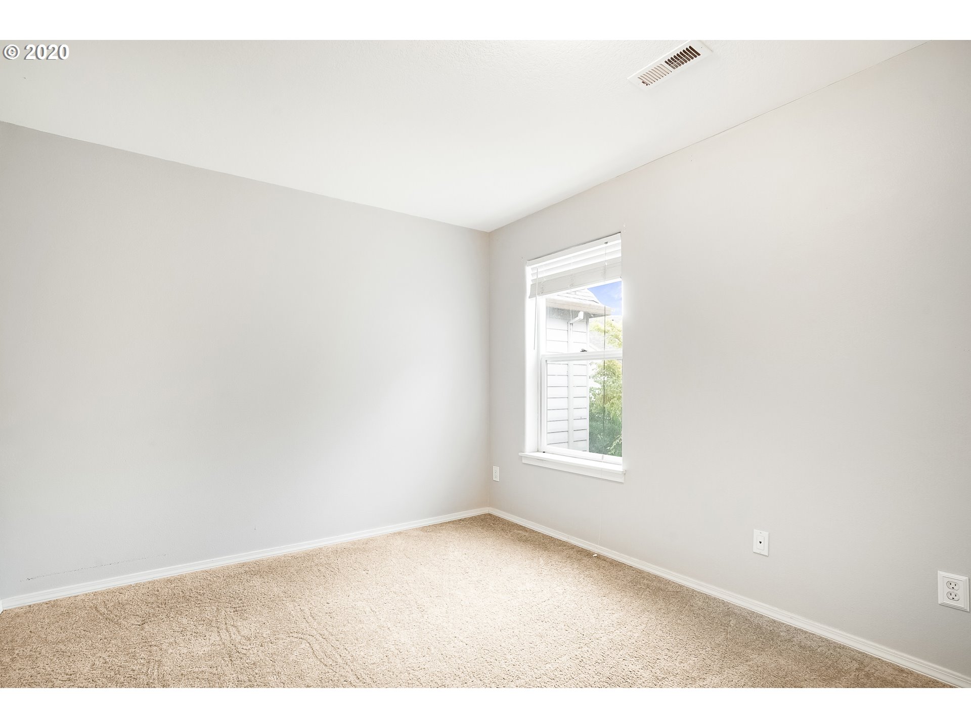 22036 Southwest Grahams Ferry Road Tualatin, OR 97062 - Photo 24 of 31 Gallery Image 24