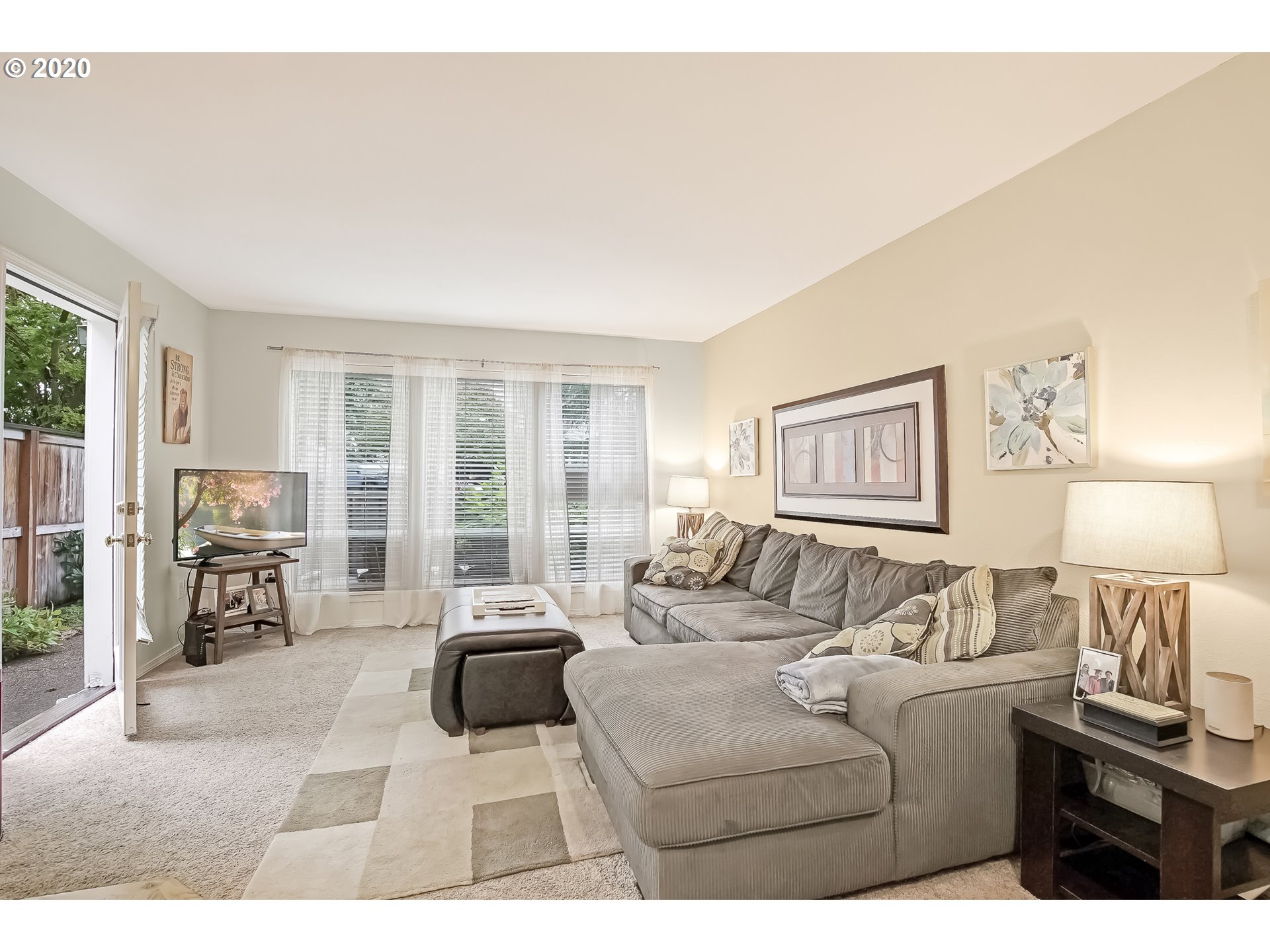 22036 Southwest Grahams Ferry Road Tualatin, OR 97062 - Photo 7 of 31 Gallery Image 7