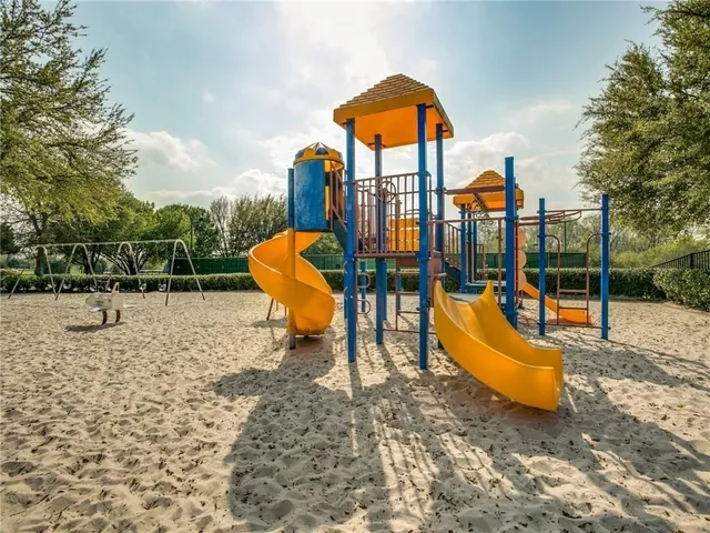 a view of outdoor space with garden and entertaining space