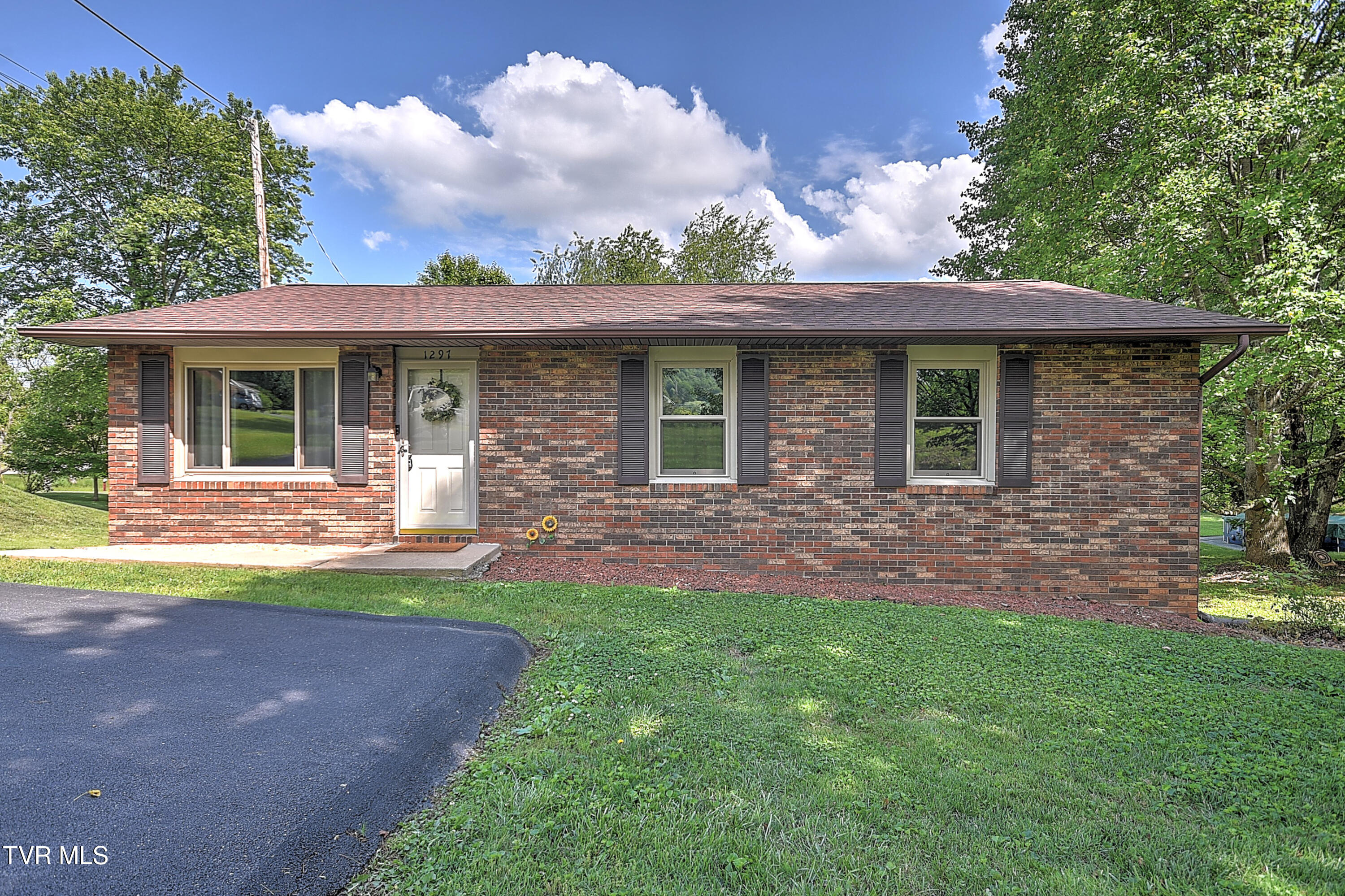 1297 Fall Creek Rd DB-6