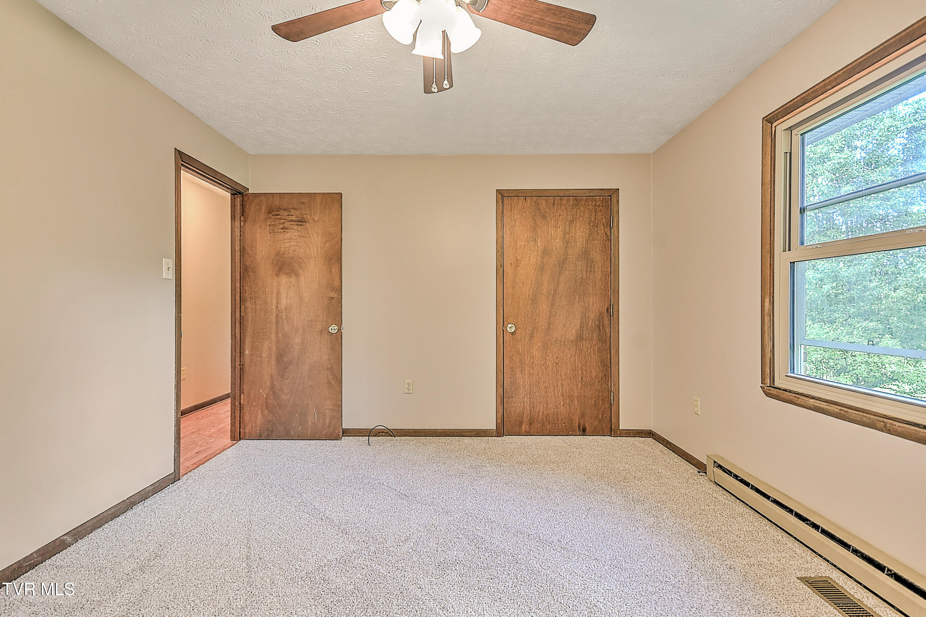 1297 Fall Creek Road Kingsport, TN 37664 - Photo 27 of 44 1297 Fall Creek Rd DB-31