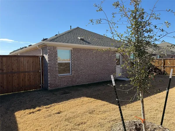 $1,775 | 14085 Ladbroke Street, Pilot Point, TX 76258