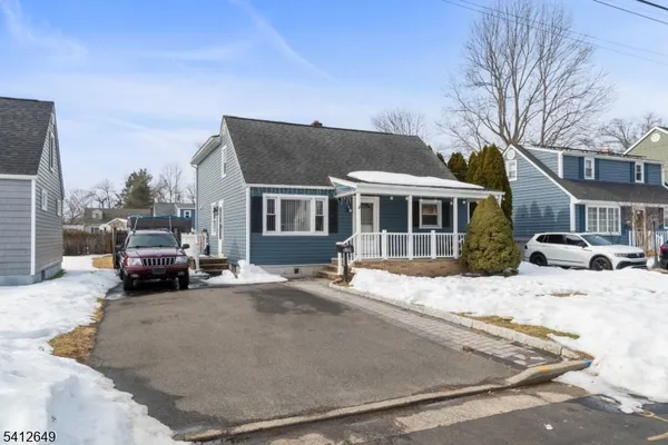 $549,900 | 429 1st Street, Middlesex, NJ 08846