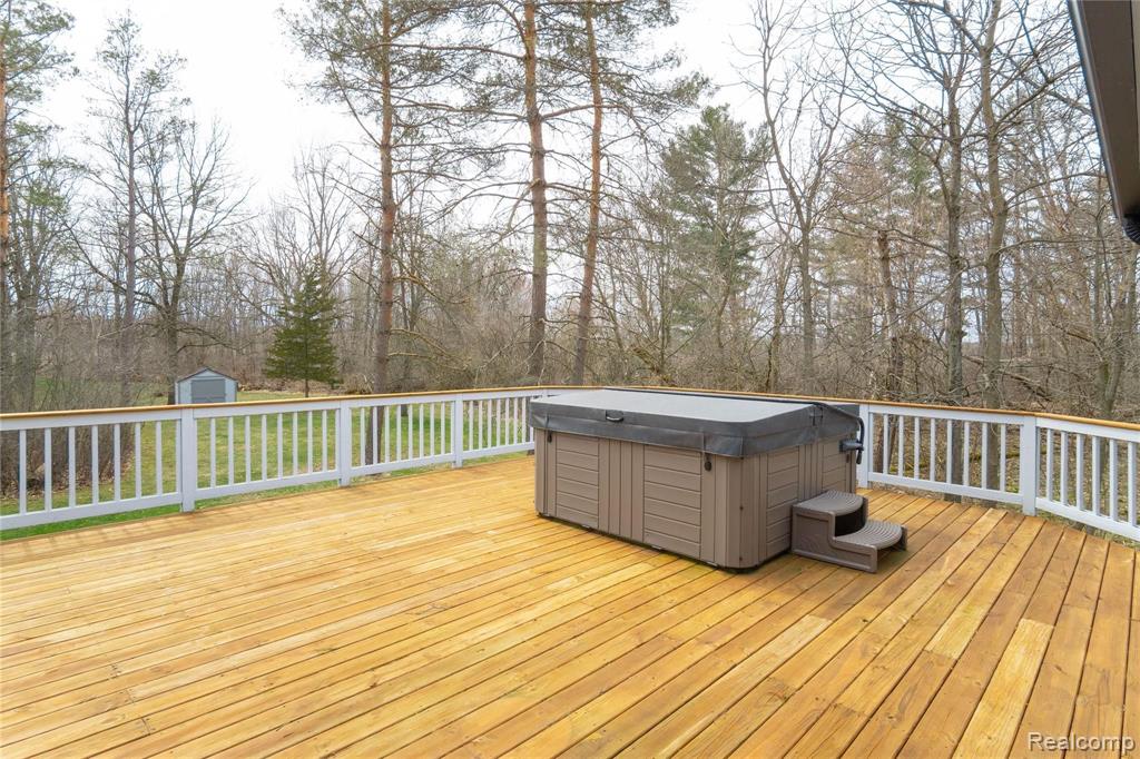 7302 Silver Lake Road Linden, MI 48451 - Photo 34 of 40