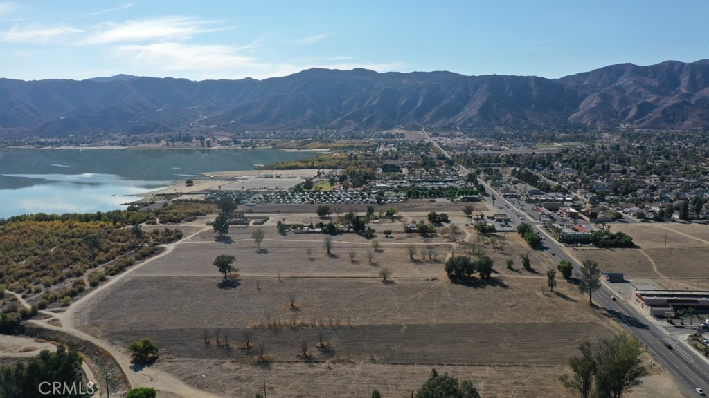31360 Riverside Drive Lake Elsinore, CA 92530 - Photo 16 of 22