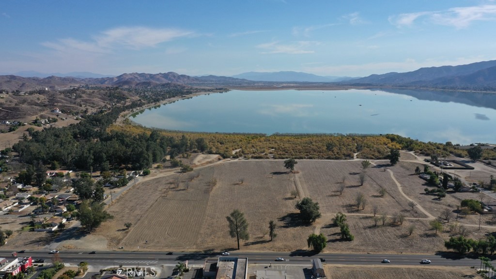31360 Riverside Drive Lake Elsinore, CA 92530 - Photo 19 of 22