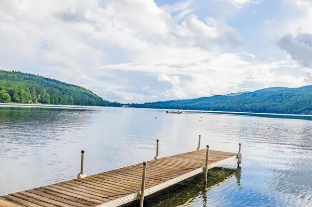 $2,000,000 | 106 Cliff Mull Lane, Fairlee, VT 05045