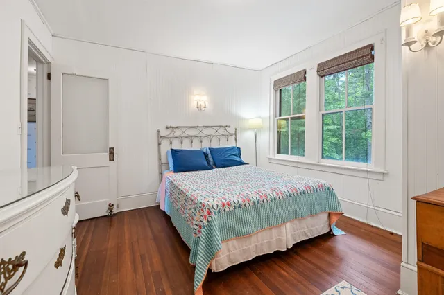 $2,000,000 | 106 Cliff Mull Lane, Fairlee, VT 05045