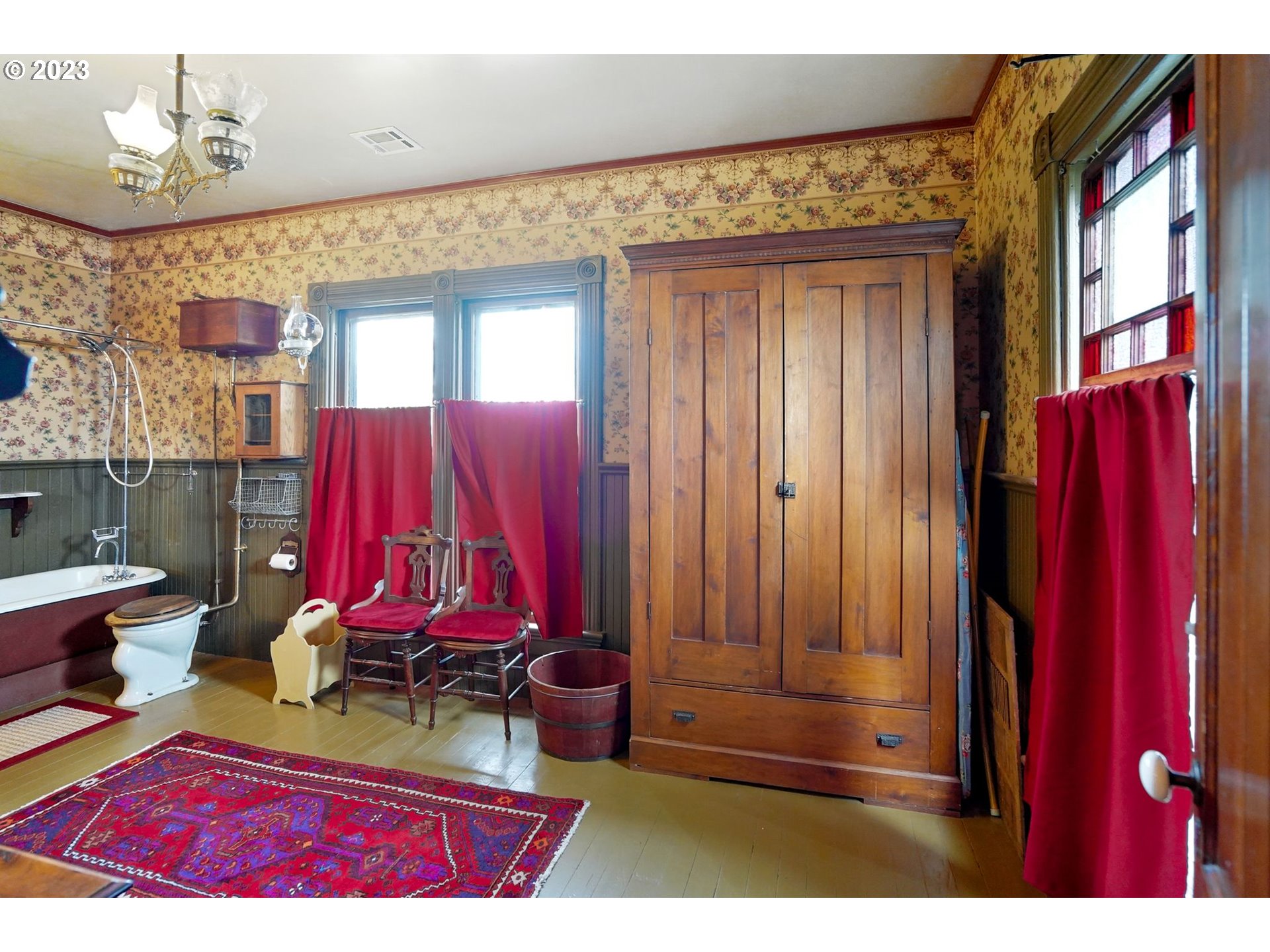 1106 Southwest Ferry Street Albany, OR 97321 - Photo 21 of 29 Gallery Image 21