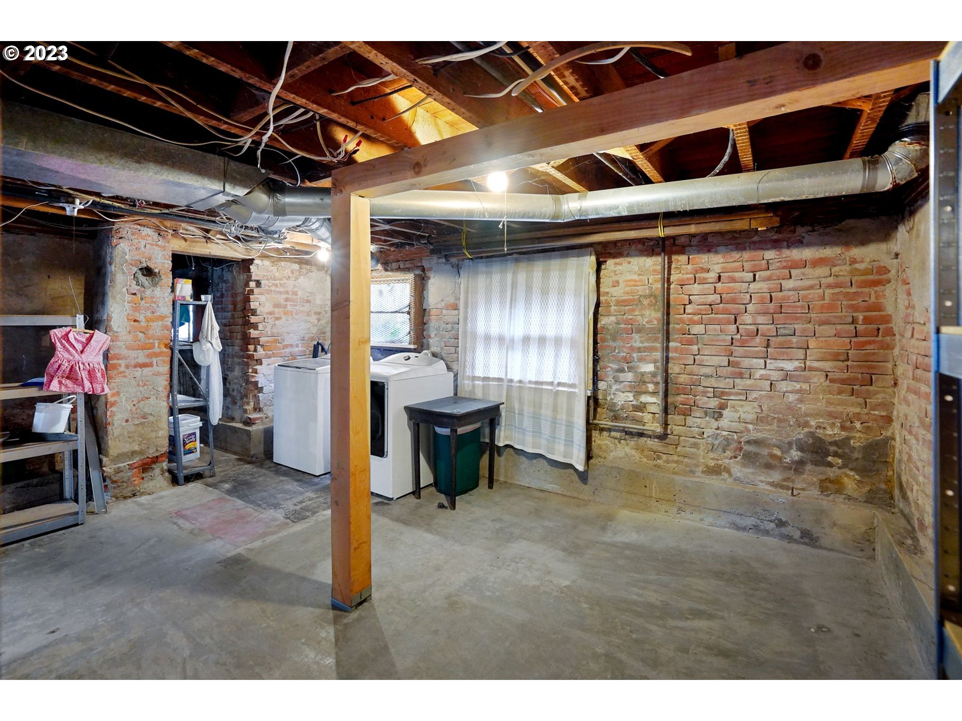 1106 Southwest Ferry Street Albany, OR 97321 - Photo 24 of 29 Gallery Image 24