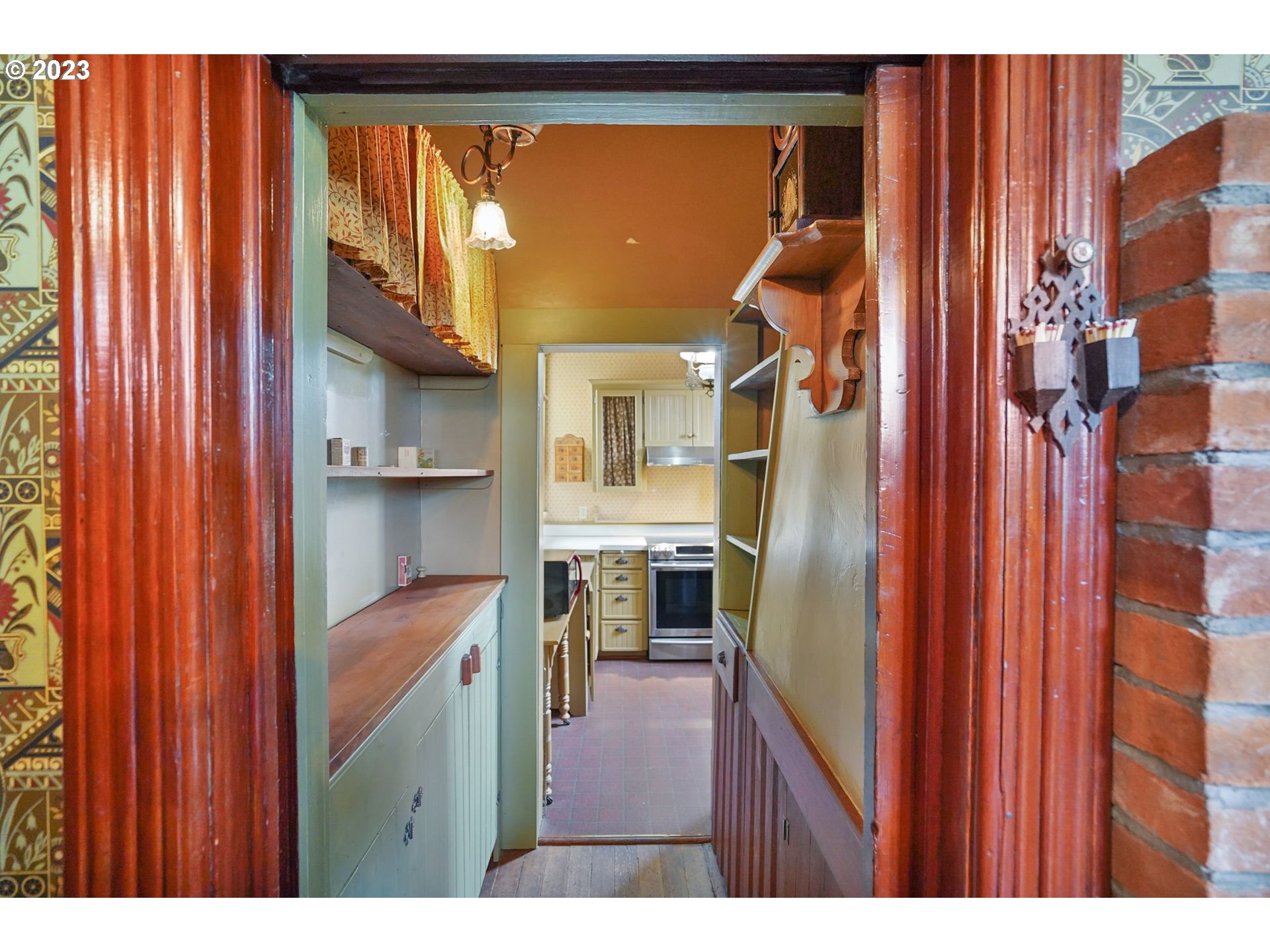 1106 Southwest Ferry Street Albany, OR 97321 - Photo 10 of 29 Gallery Image 10