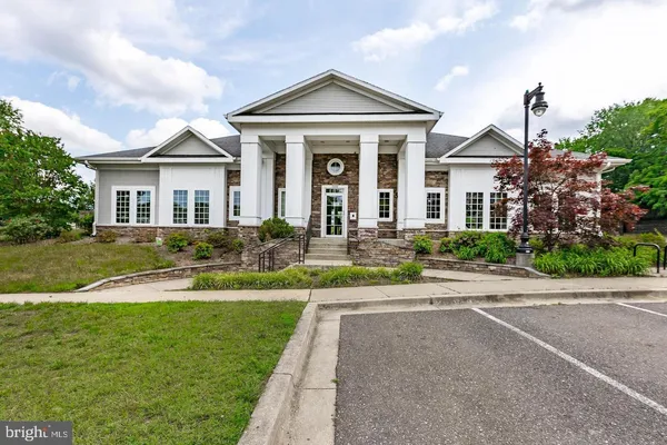 $1,900 | 1311 Karen Boulevard, Unit 205, Capitol Heights, MD 20743