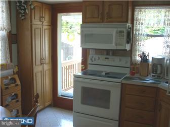 1463 Lawrence Road Havertown, PA 19083 - Photo 8 of 12 Kitchen
