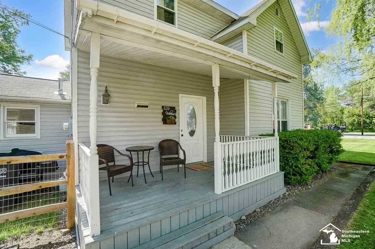 639 West Temperance Road Temperance, MI 48182 - Photo 4 of 32 Gallery Image 4
