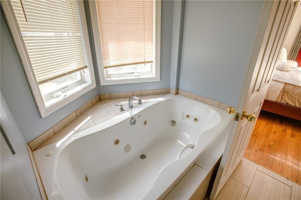 9 Lambert Lane Warren, RI 02885 - Photo 34 of 38