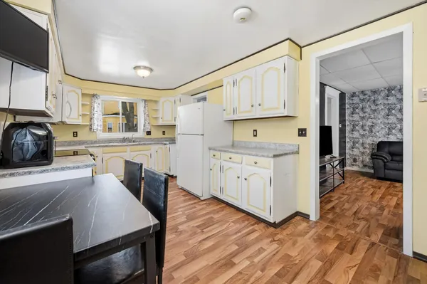 $139,000 | 406 East Ciro Street, Truman, MN 56088