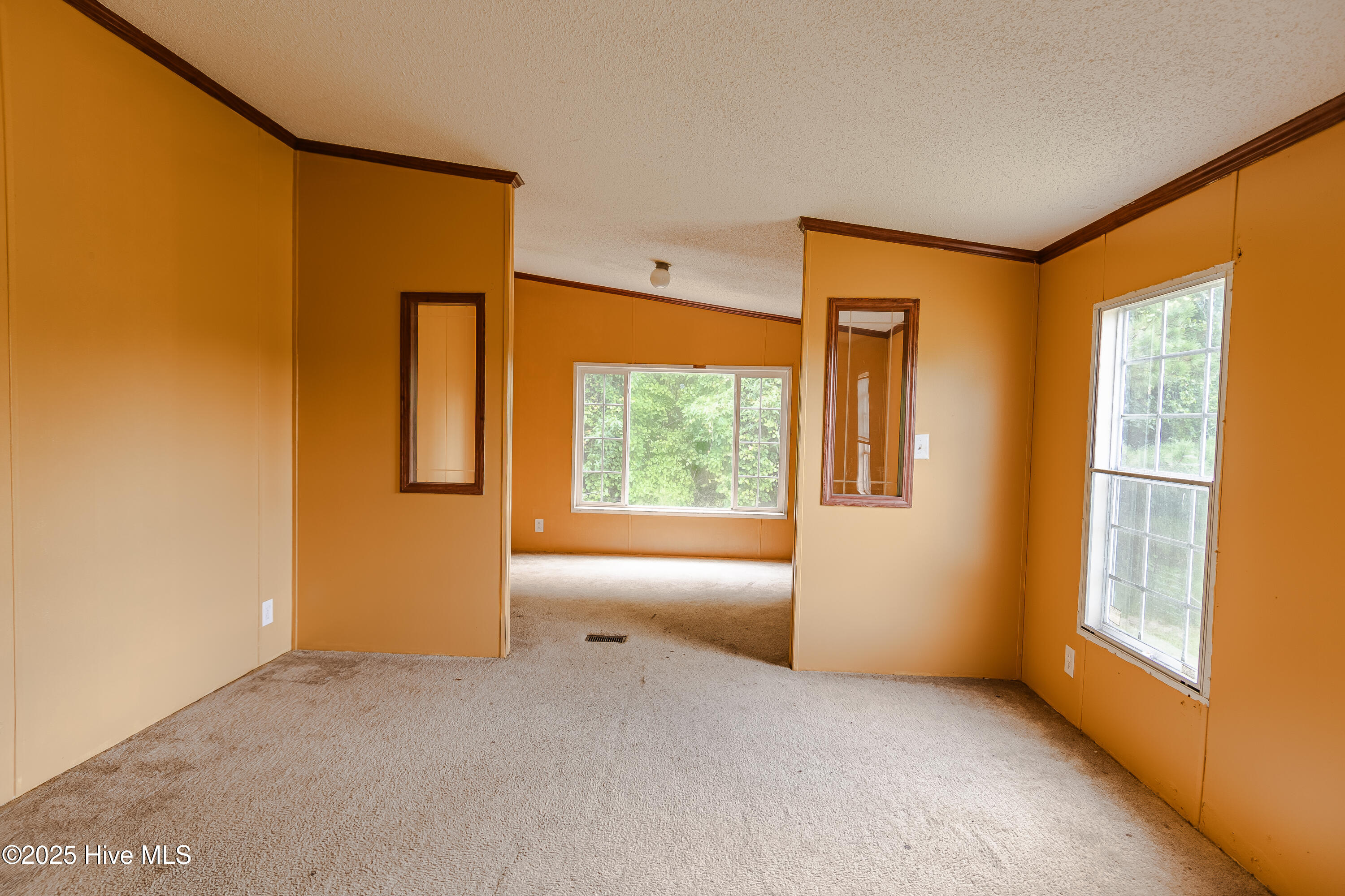 636 Community Centre Kinston, NC 28504 - Photo 15 of 35 Primary Bedroom-fresh paint