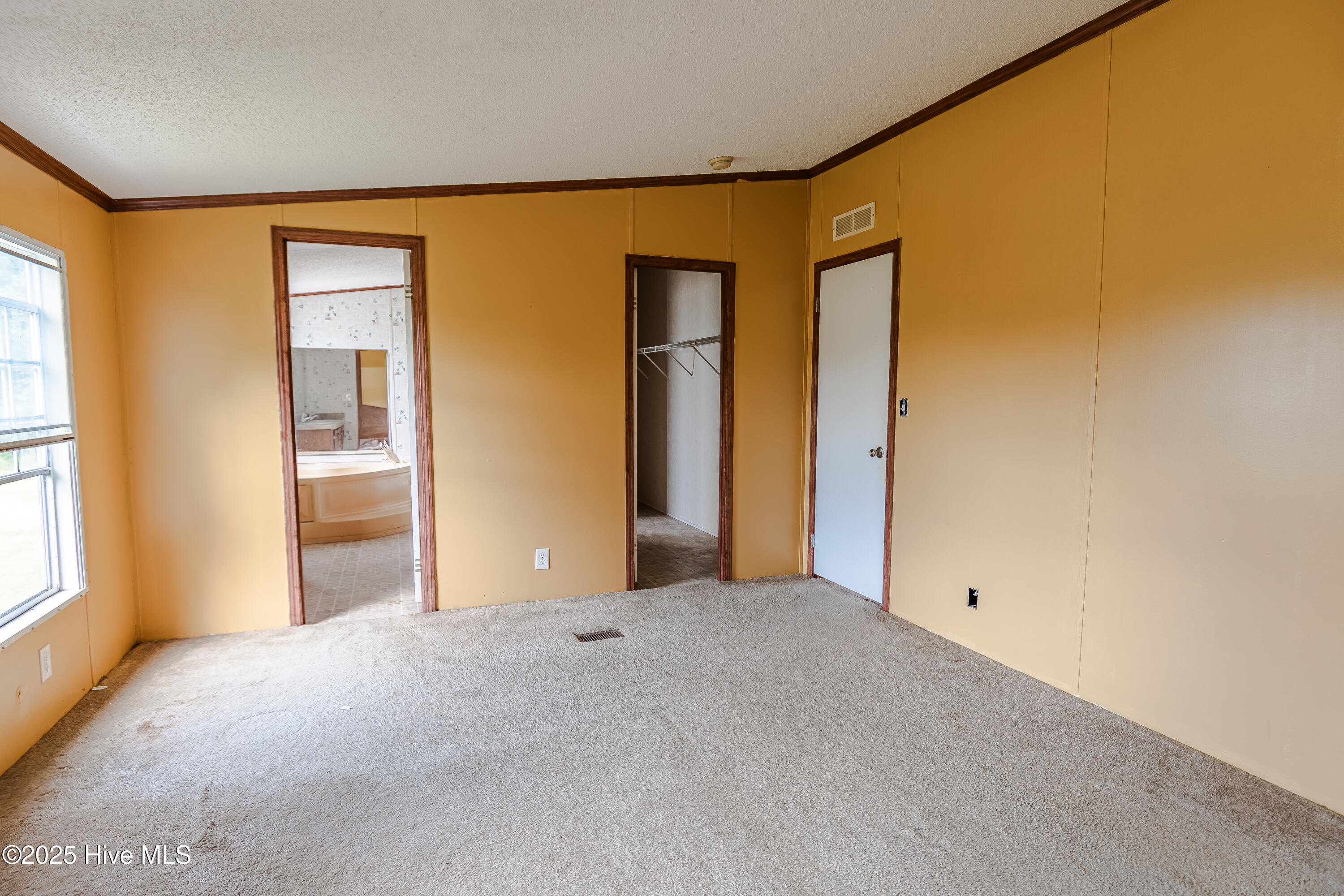 636 Community Centre Kinston, NC 28504 - Photo 17 of 35 primary bedroom