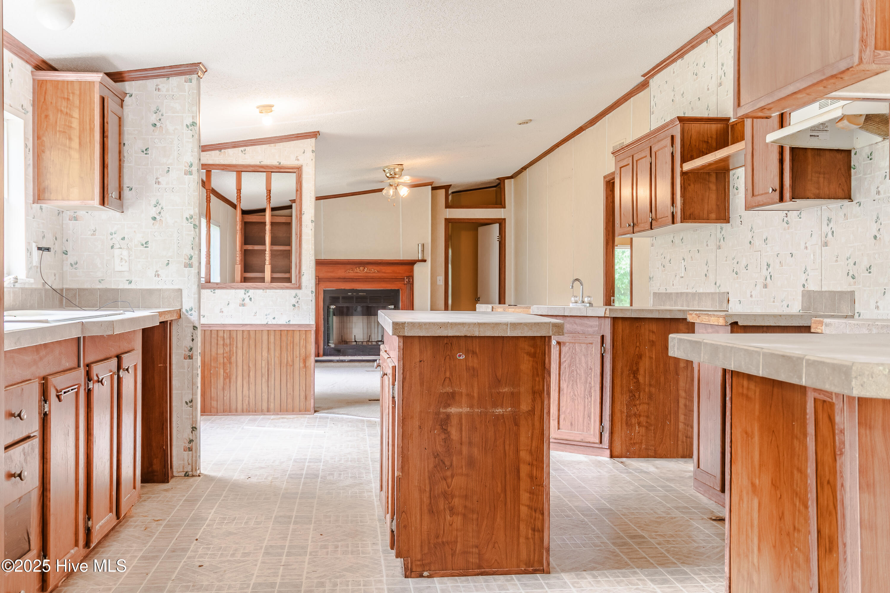 636 Community Centre Kinston, NC 28504 - Photo 7 of 35 10