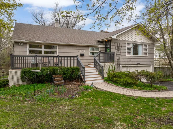 $769,900 | 4624 Lee Avenue, Downers Grove, IL 60515