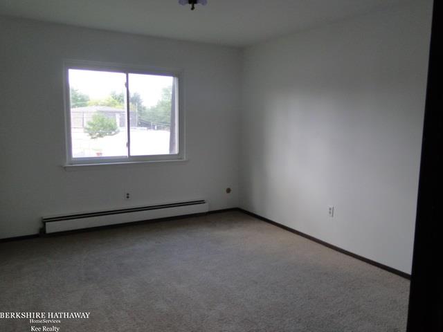 30233 Utica Road Roseville, MI 48066 - Photo 9 of 10