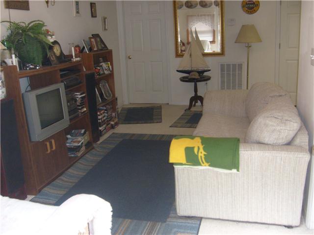 1386 Dividing Ridge Road Goodlettsville, TN 37072 - Photo 9 of 19 Gallery Image 9
