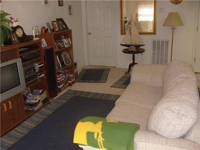 1386 Dividing Ridge Road Goodlettsville, TN 37072 - Photo 10 of 19 Gallery Image 10