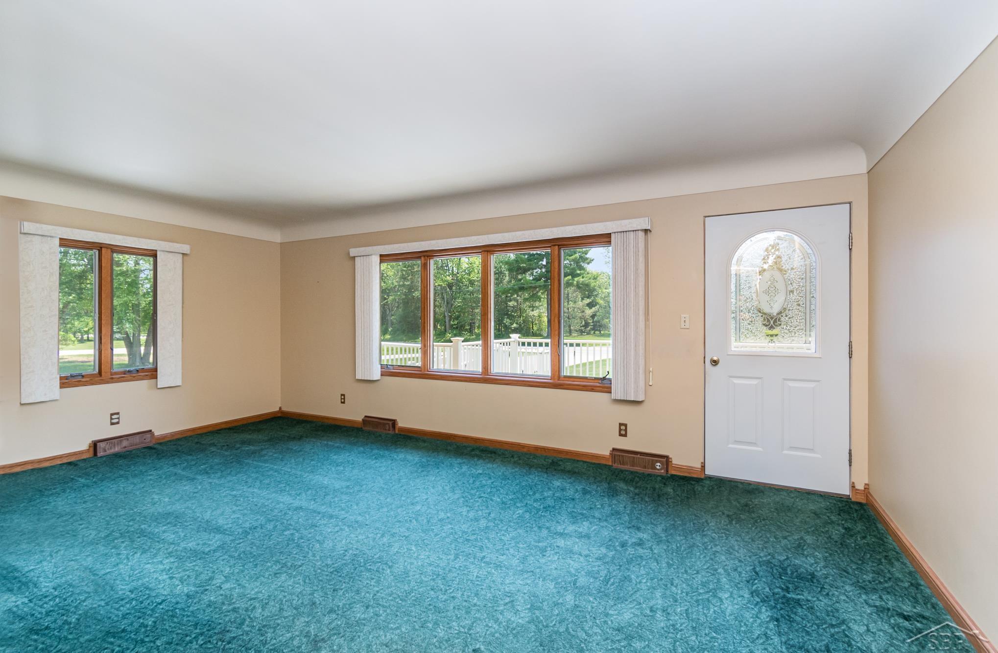 682 West Linwood Road Linwood, MI 48634 - Photo 10 of 26