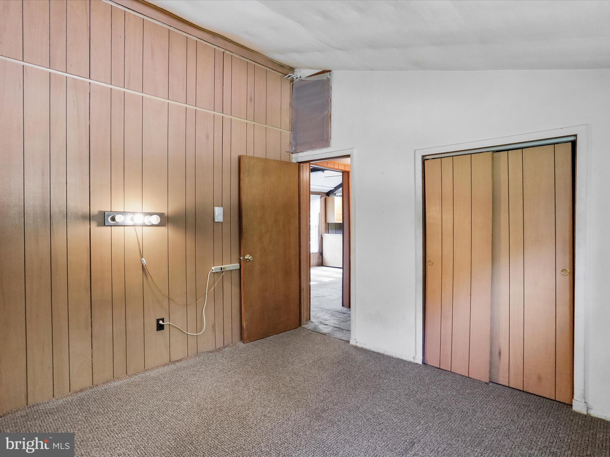 867 Mason Road Hedgesville, WV 25427 - Photo 16 of 39 a view of an empty room