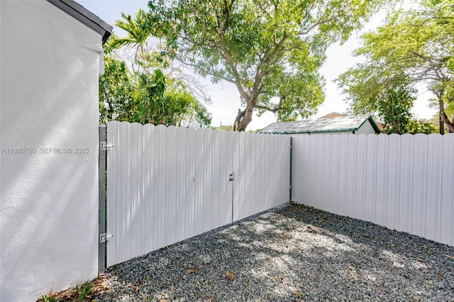 $725,000 | 3180 Northwest 2nd Street, Miami, FL 33125