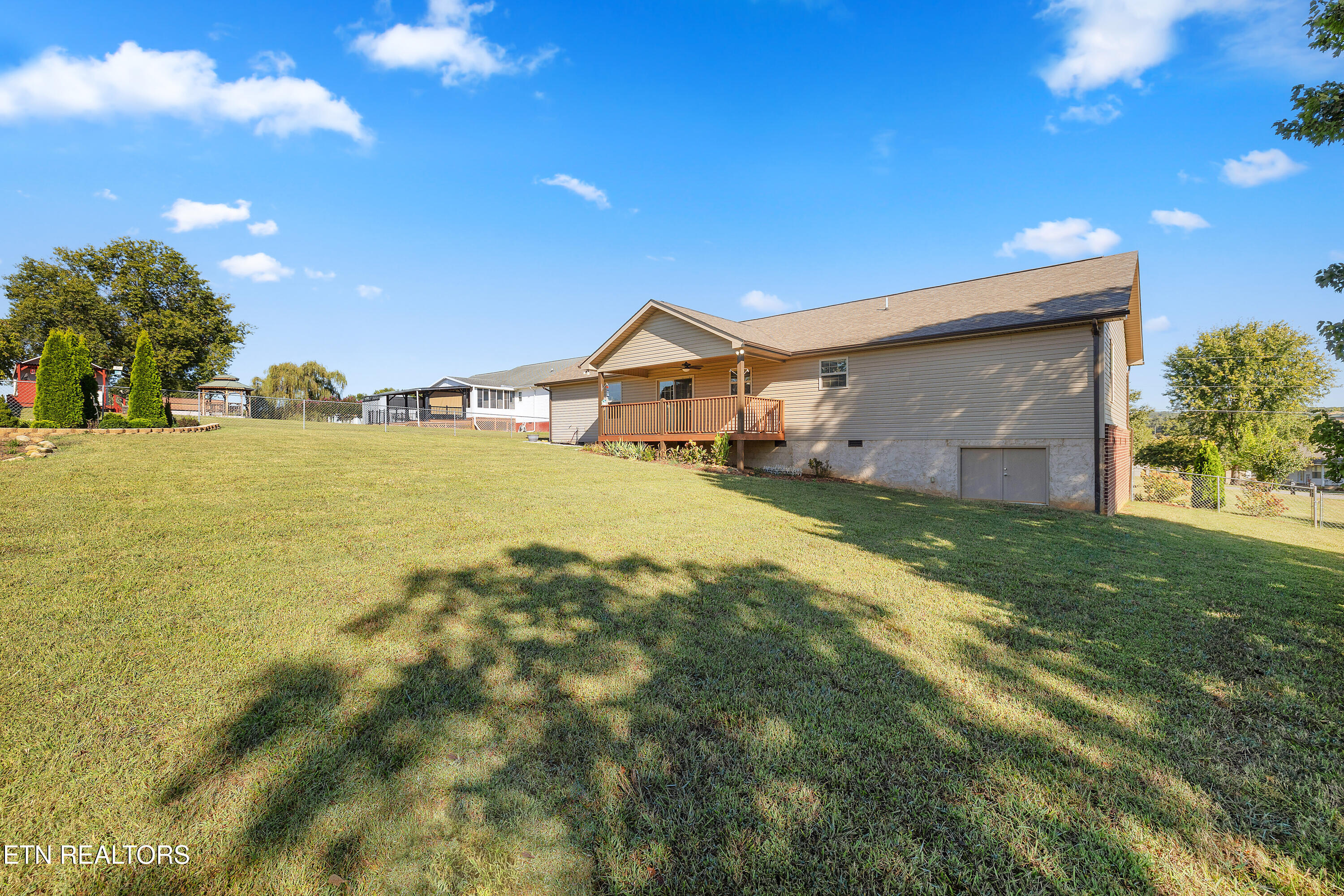 319 Ayers Road Kodak, TN 37764 - Photo 26 of 27 Positive Perceptions-24