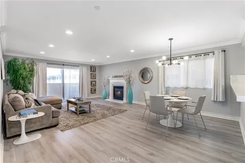 $1,049,900 | 1417 South Westgate Avenue, Unit 203, Los Angeles, CA 90025