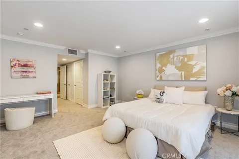 $1,049,900 | 1417 South Westgate Avenue, Unit 203, Los Angeles, CA 90025