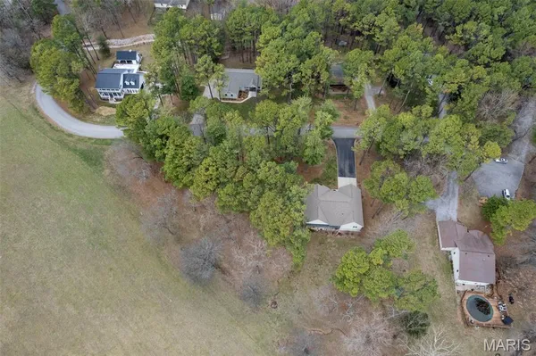 $425,000 | 102 Woodland Trail, Anna, IL 62906