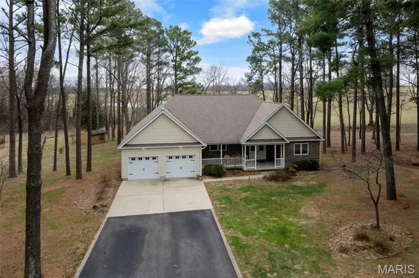 $425,000 | 102 Woodland Trail, Anna, IL 62906