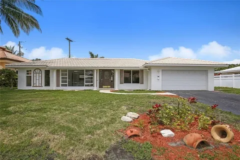 a building outdoor space with patio furniture