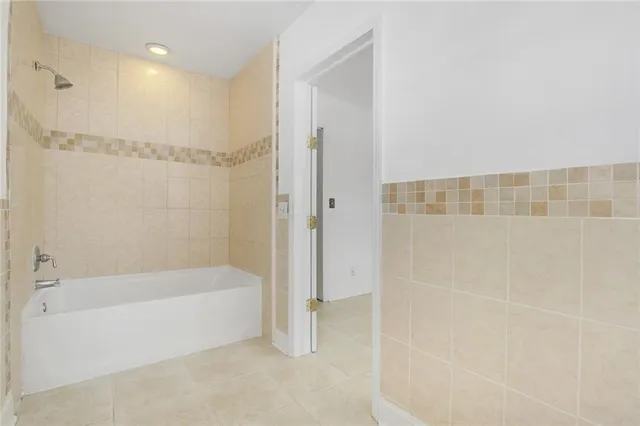 $795,000 | 4421 Northeast 23rd Avenue, Lighthouse Point, FL 33064