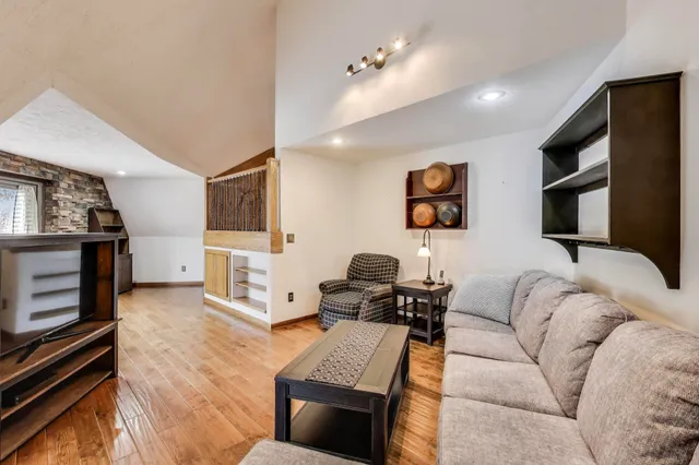 $565,000 | 23528 89th Street, Salem Lakes, WI 53168