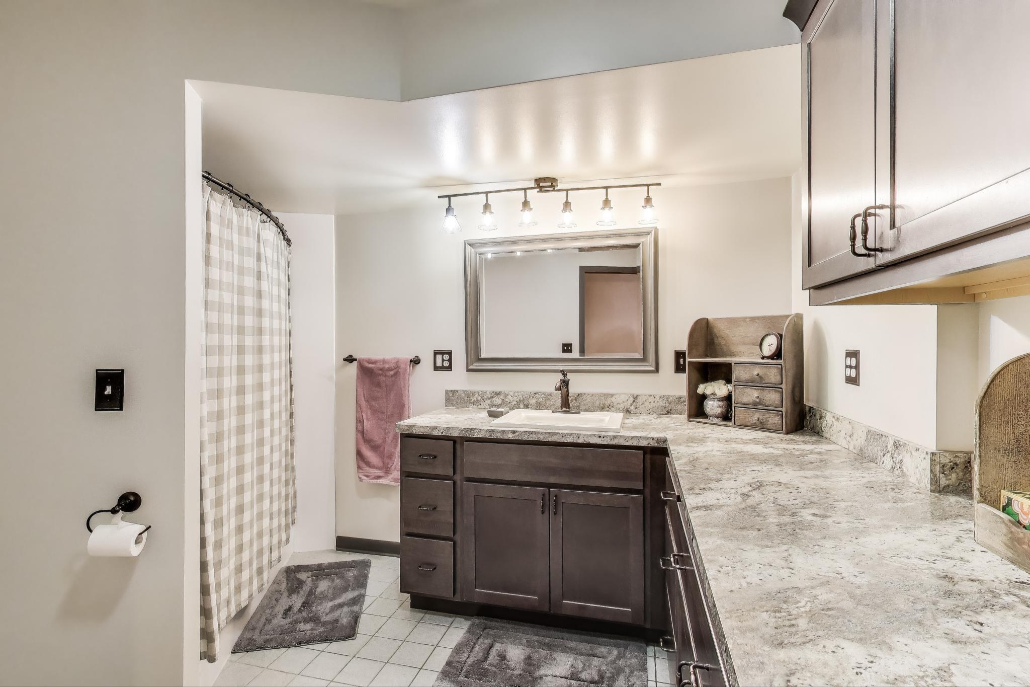 23528 89th Street Salem Lakes, WI 53168 - Photo 17 of 57 mls_0029 (16)