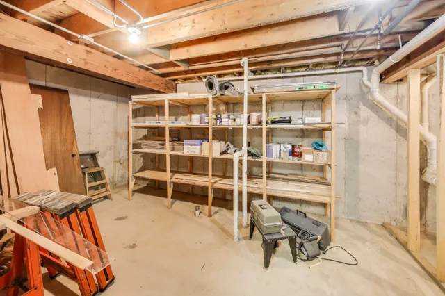 $565,000 | 23528 89th Street, Salem Lakes, WI 53168