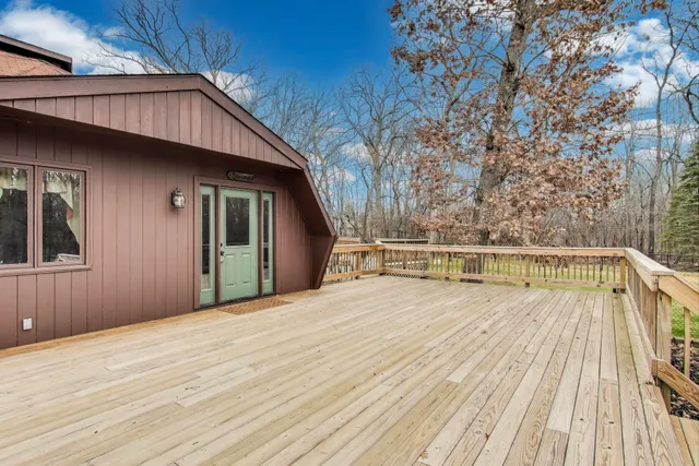 $565,000 | 23528 89th Street, Salem Lakes, WI 53168