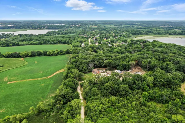 $565,000 | 23528 89th Street, Salem Lakes, WI 53168