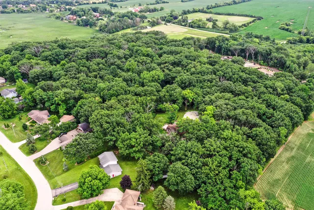 $565,000 | 23528 89th Street, Salem Lakes, WI 53168