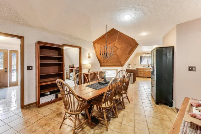 $565,000 | 23528 89th Street, Salem Lakes, WI 53168