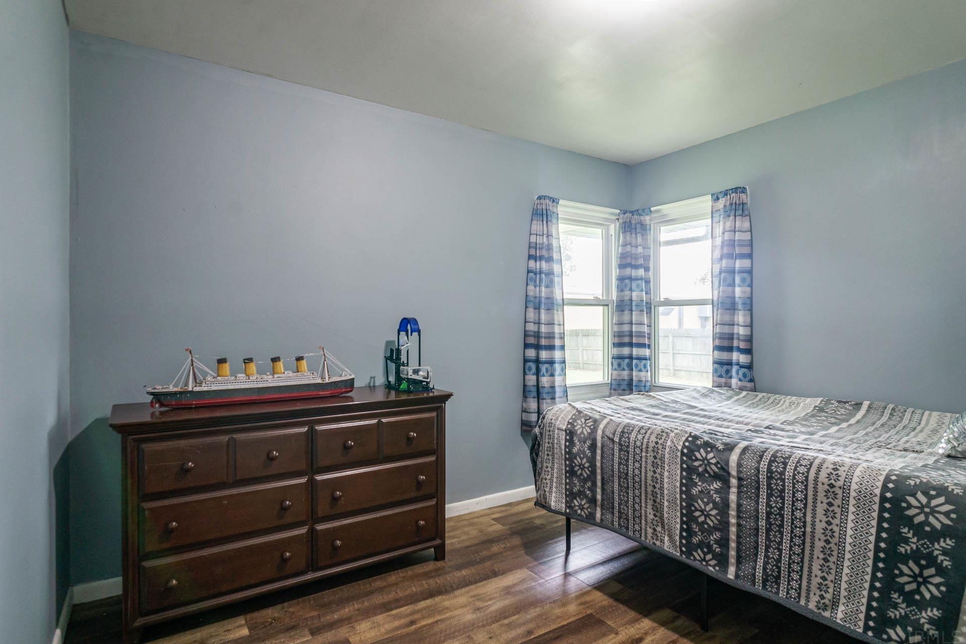 949 West Perry Road Ligonier, IN 46767 - Photo 12 of 16