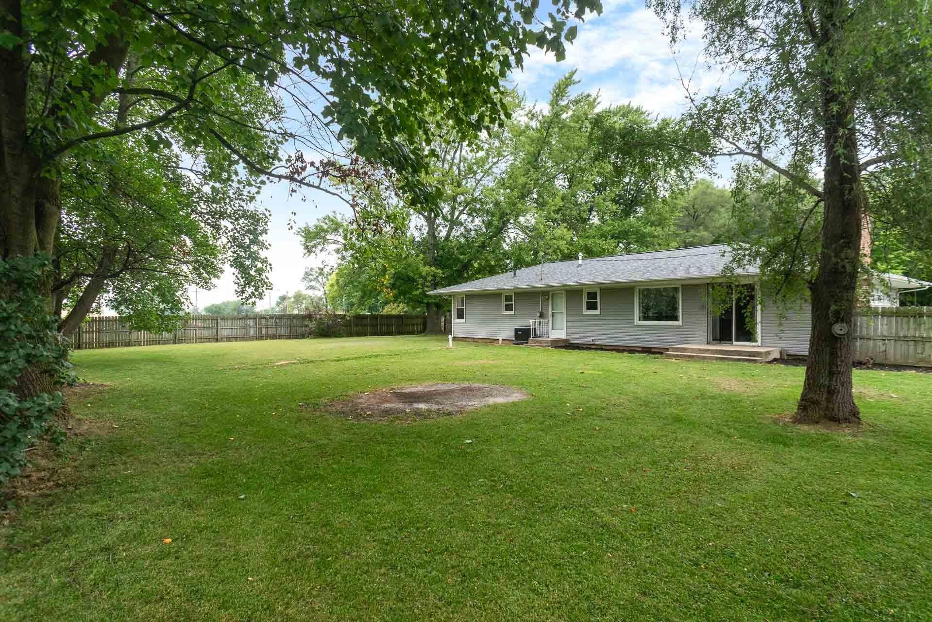949 West Perry Road Ligonier, IN 46767 - Photo 16 of 16