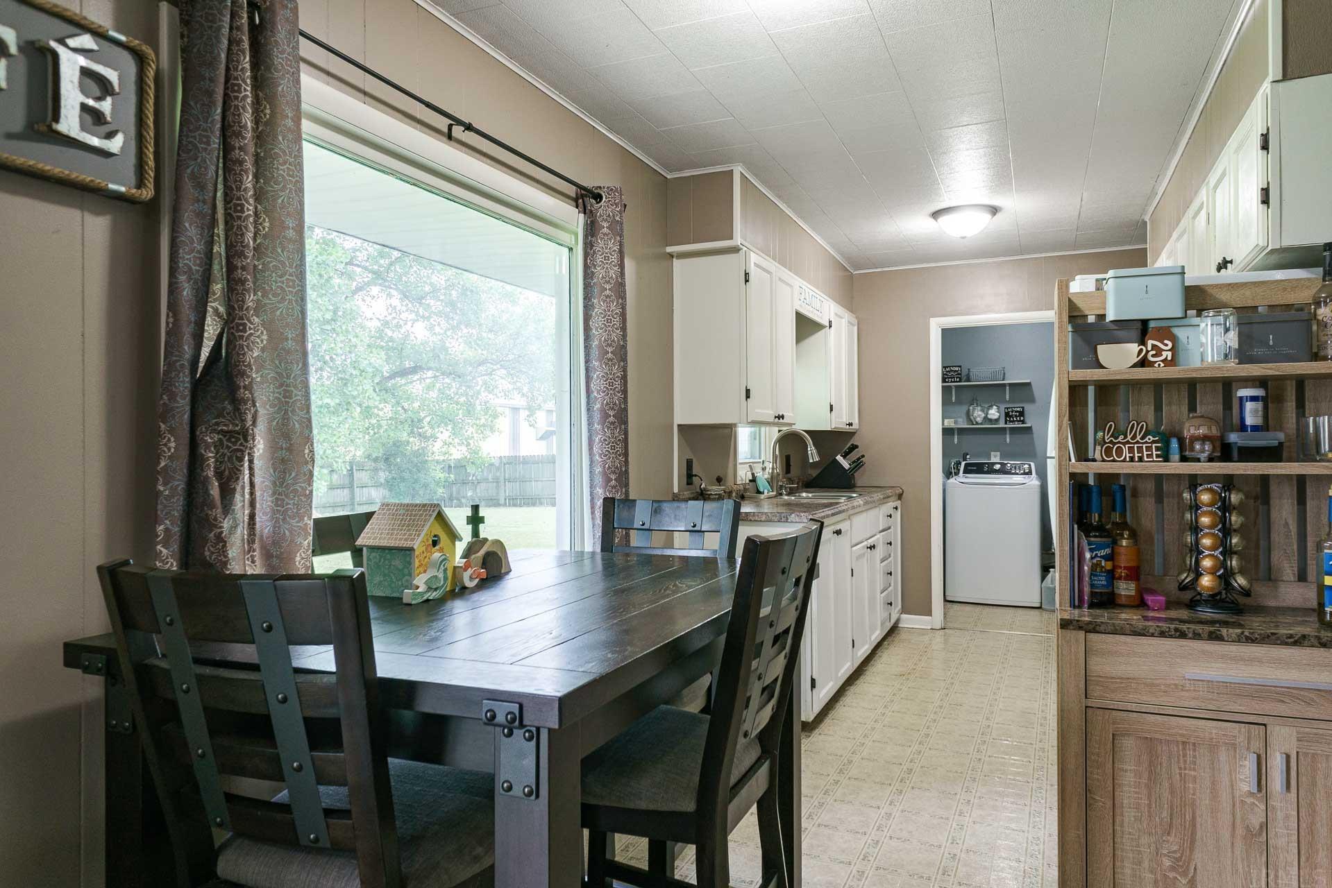949 West Perry Road Ligonier, IN 46767 - Photo 8 of 16